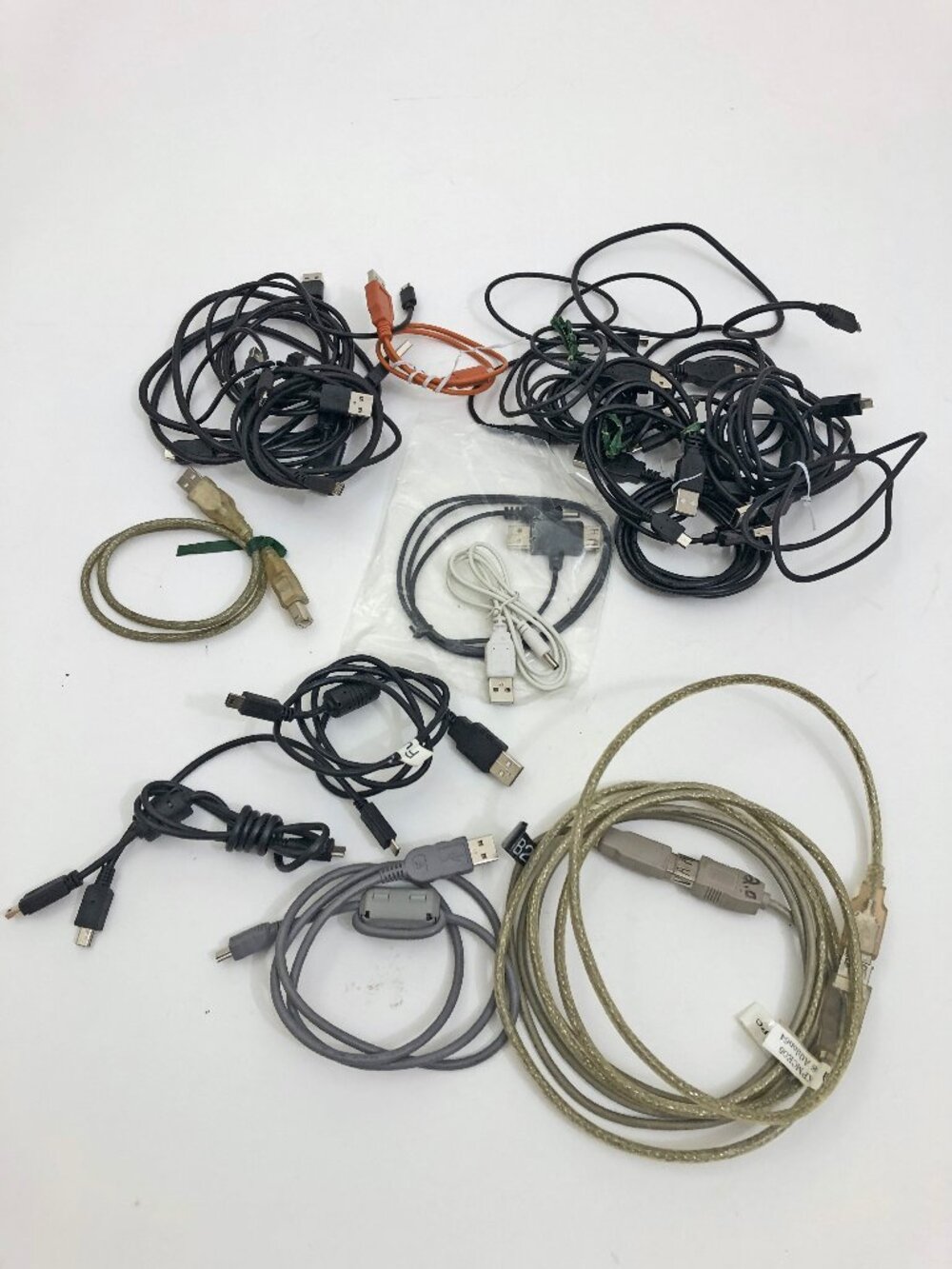 Mixed USB Cables Micro USB Mini USB Charging Data Cords Lot of 22 Cords